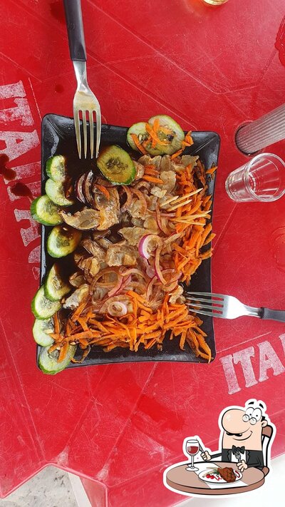 Peça refeições de carne no Rancho Tartarugão