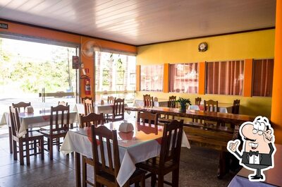 O interior do Restaurante e Lanchonete Faz Sabor