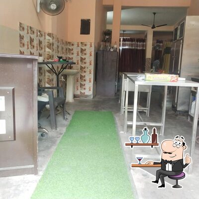 The interior of Sunpreet kitchen