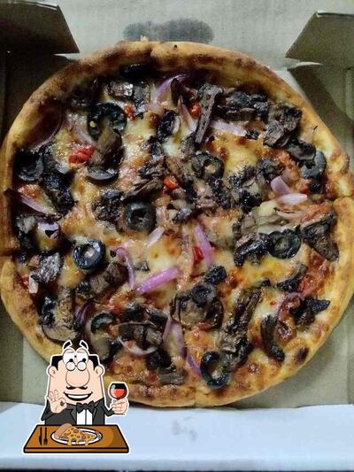 At Hundo Pizza, you can try pizza