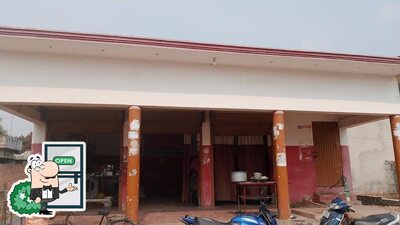 Check out the outside area of Chai Street
