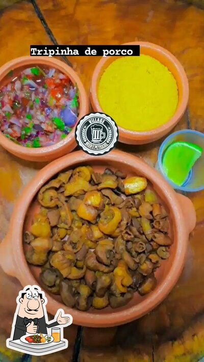 Comida em Village beer e petiscos