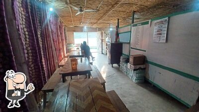 Check out how Saddam's Sinju Shop looks inside