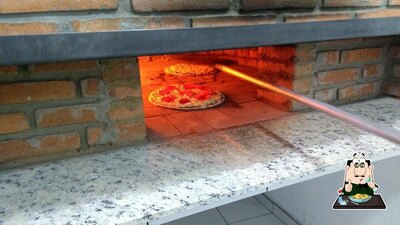 Comida em Ladelivery pizzaria