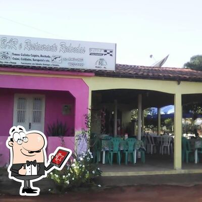 Você pode espairecer no na área externa do BAR e Restaurante Redondas