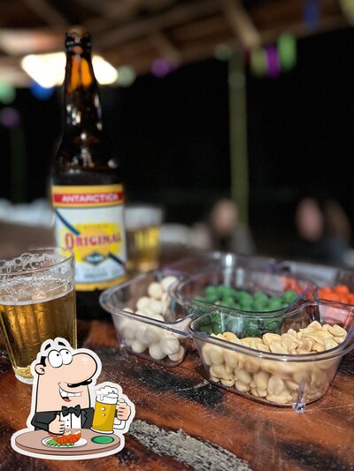 Quiosque_Baar serve uma opção de cervejas