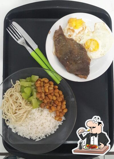 Comida em Restaurante do Poço