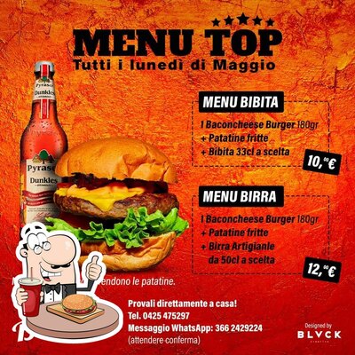 Prenditi un hamburger al ristorante New Italian Burger