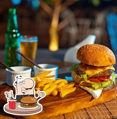 Deguste um dos hambúrgueres disponíveis no Restaurante Estrela do Mar