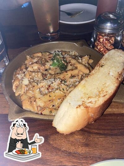 Food at PitStop Brew Pub