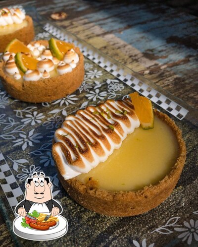Comida em Amarelo Cafe