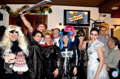 Organizza la cena di nozze al pub & bar R.A.D. Pub James Cook Pub