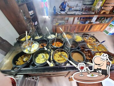 Platos en Café Biribiri