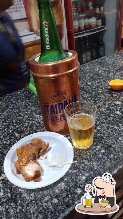 Você pode tomar uma tulipa de cerveja leve ou escura