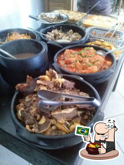 Comida em Panela de Barro
