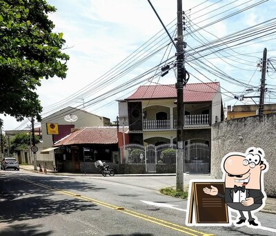 Veja a parte externa do Restaurante Casa do Frango