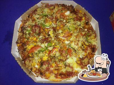 Experimente pizza no Almeida Pizzaria e Restaurante
