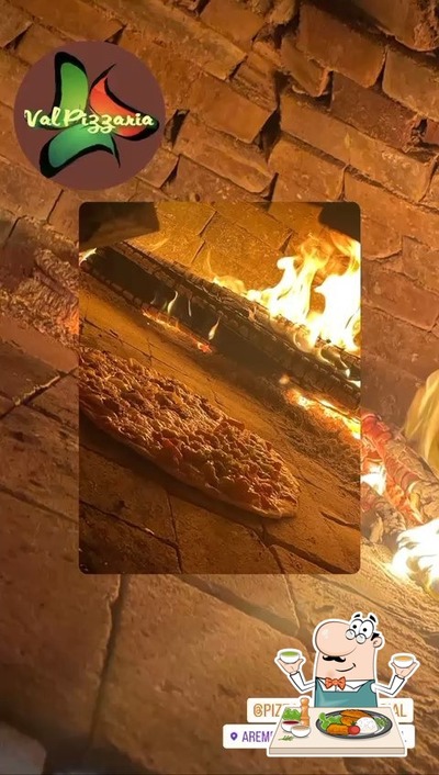 Comida em Pizzaria do Val