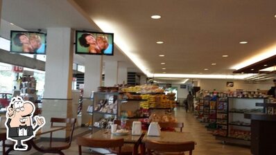 O interior do O Fazendeiro - Posto de serviços, Hotel e Restaurante