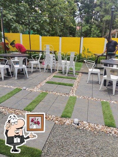 Check out how GRILL AND CHILL looks inside