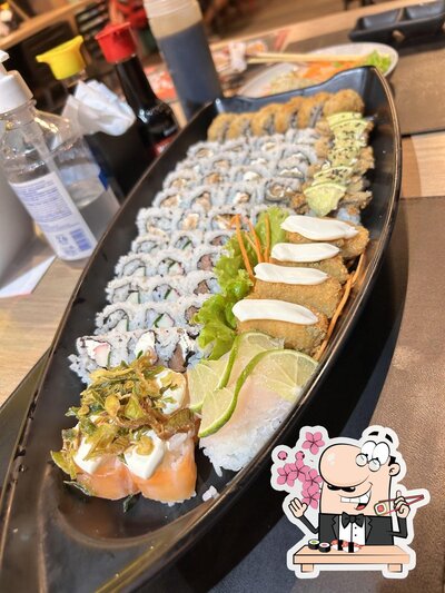 Sushi é um famoso item de comida originário do Japão