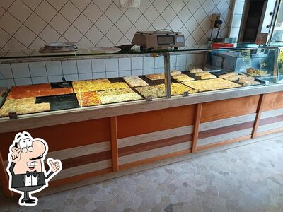 Siediti a un tavolo di New Pizza Mirko & Fabio