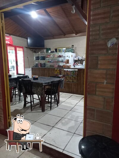 O interior do Bia Lanches Delivery (Parque Eldorado )