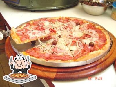 No Sapecolle Pizzas e Esfihas Delivery, você pode conseguir pizza