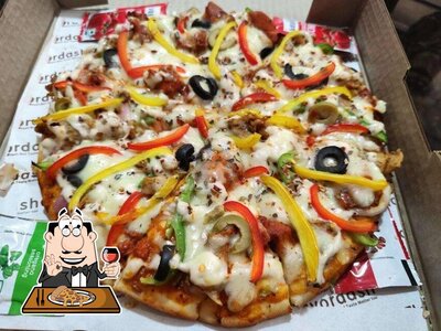 Order various variants of pizza