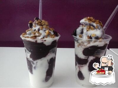 Não esqueça de experimentar uma sobremesa no Açaí Café Cambuquira