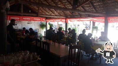 O interior do Restaurante Pedro Mangueira