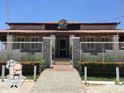 Você pode espairecer no na área externa do Restaurante O Catete