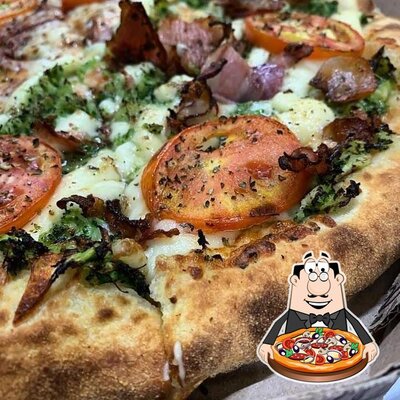 Escolha pizza no Disk Pizza Dona Nivalda