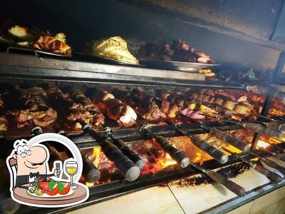 Churrascaria Do Bosque oferece uma variedade de itens de frutos do mar