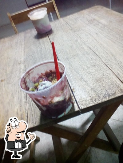 Veja imagens do interior do Açaí Plus Lan House e Sorveteria