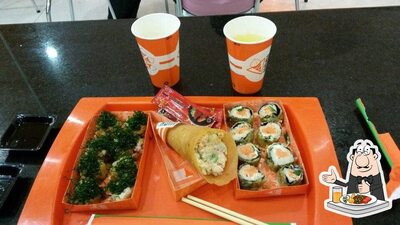 Platos en Koni - Restaurante de Comida Japonesa