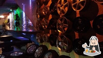 Platos en Espaço 1001