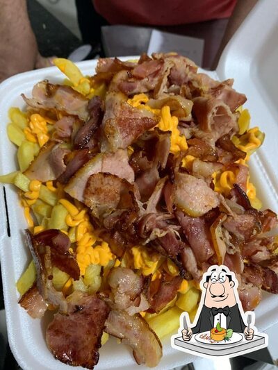 Comida em Roney Lanches