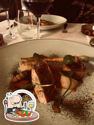 Les clients de L'Alpaga, Megève, a Beaumier Hotel peuvent profiter différents repas à base de fruits de mer