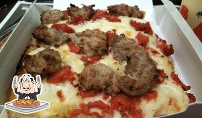 Escolha pizza no Fast Pizza Foz do Iguaçu PR