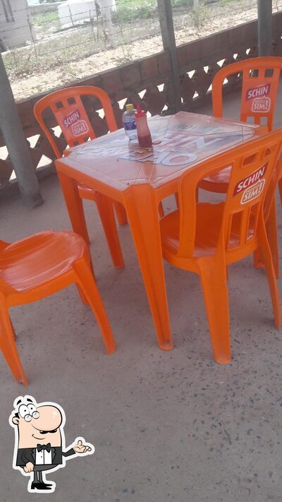 Veja imagens do interior do Bar De Geise