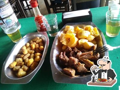 Comida em Pesque Pague Arca de Noé