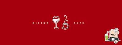 Desfrute de uma bebida no Divino Café Bistrô