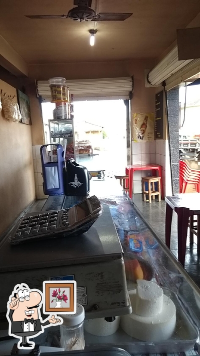 Veja imagens do interior do Padaria do Gato