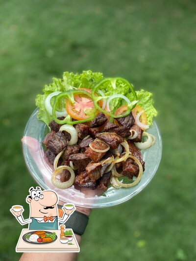 Comida em Área de Lazer O Pereirão
