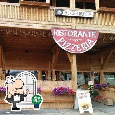 Goditi la vista dagli esterni di Pizzeria Rendola