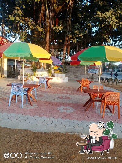 Check out how Bundu' Pnada Family Restaurant looks inside