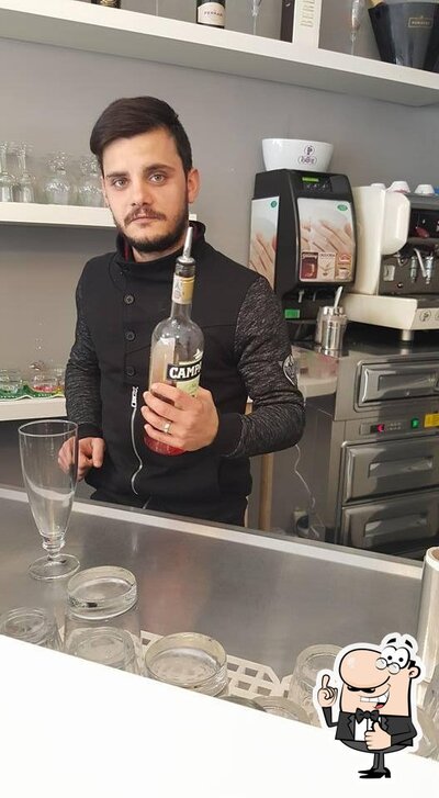 Friends Bar Naples foto