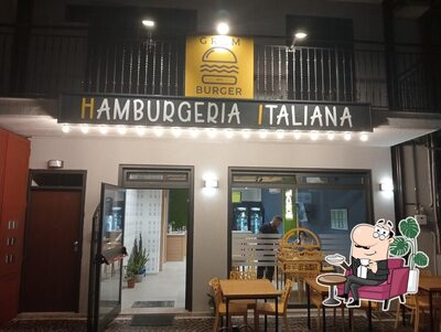Siediti a un tavolo di Grem Burger...hamburgeria italiana