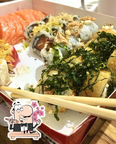 Sushi é um famoso cozinha originário do Japão